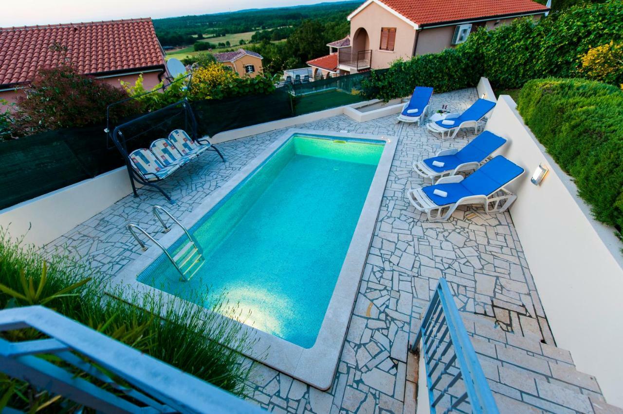 Villa Istria โปเรช ภายนอก รูปภาพ