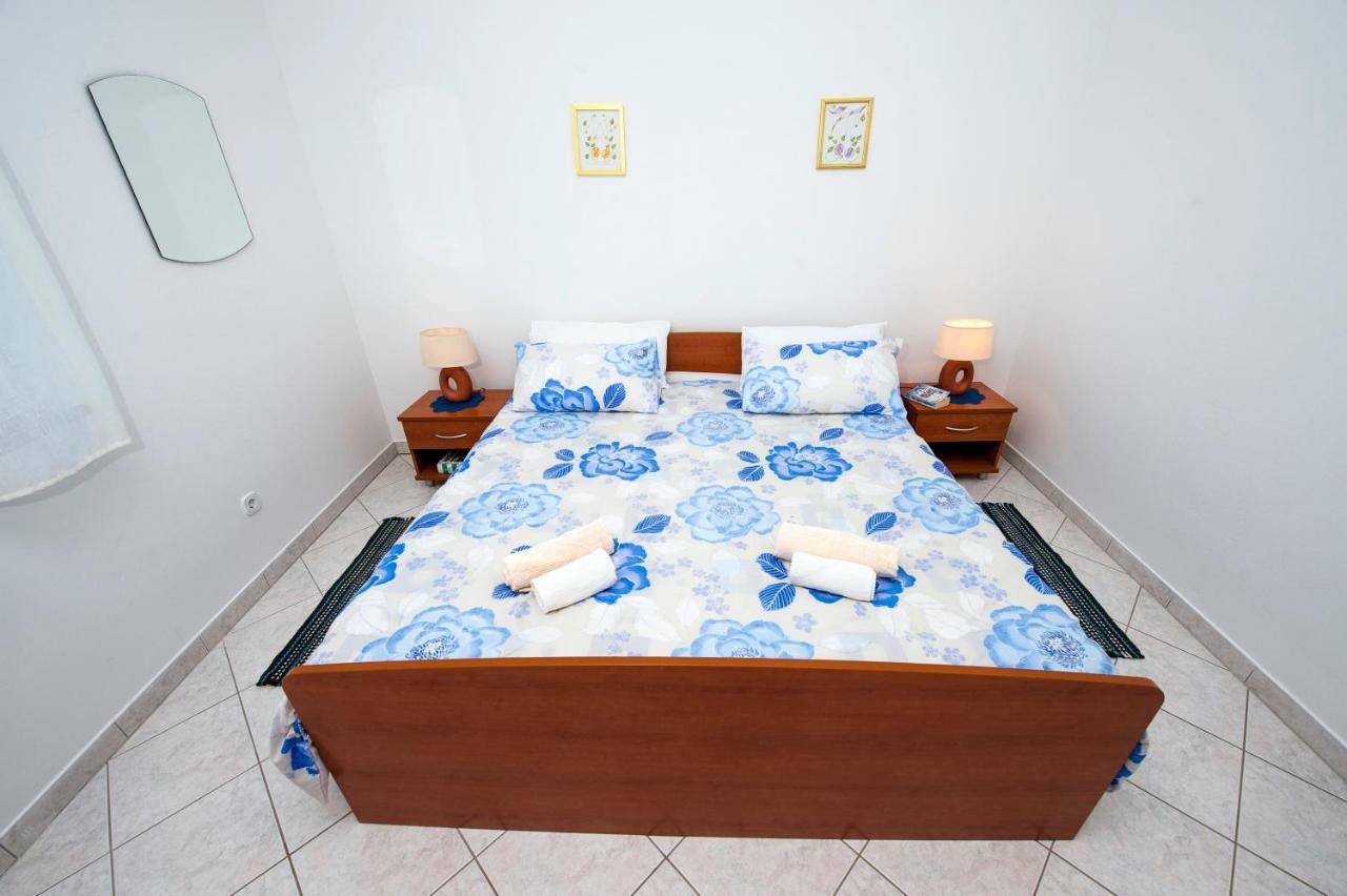 Villa Istria โปเรช ภายนอก รูปภาพ
