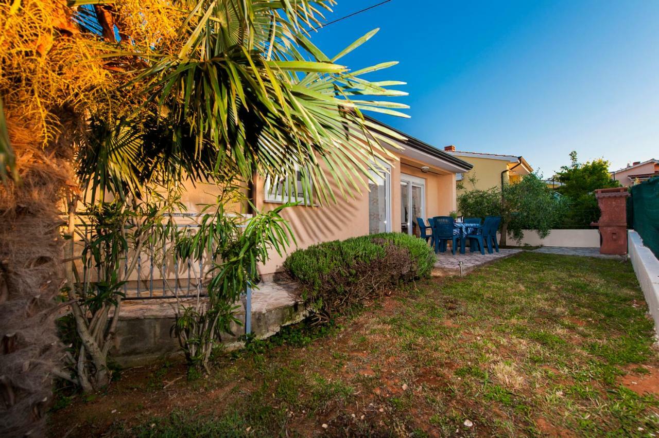 Villa Istria โปเรช ภายนอก รูปภาพ